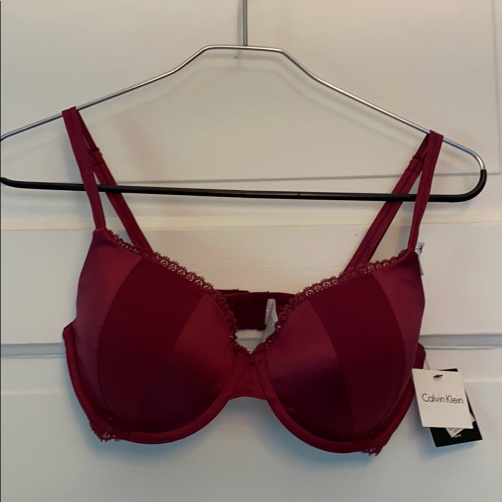 Calvin Klein Demi bra